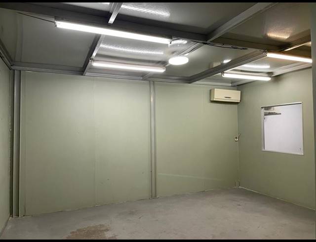 INDUSTRIAL PROPERTY TO RENT IN HENNOPSPARK